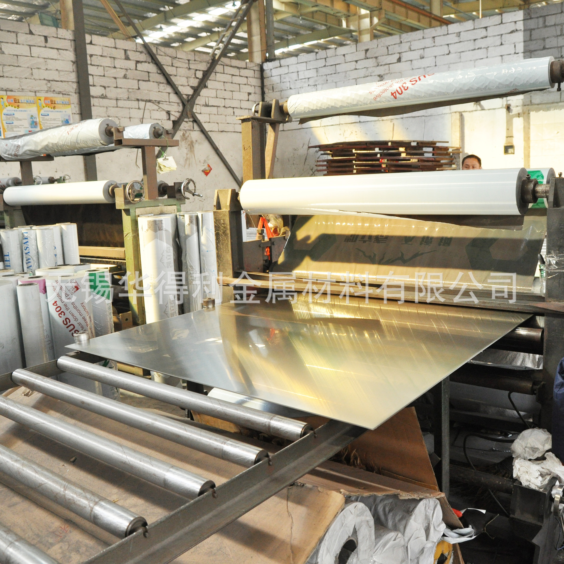 厂家供应 201不锈钢板  201拉丝不锈钢光亮板