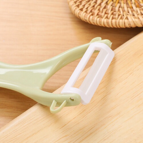 Kitchen gadgets simple Nordic color peeler fruit peeling knife multifunctional ceramic fruit peeling knife