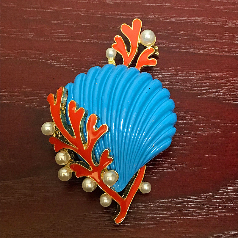 Spille per alberi a foglia rossa, spille a conchiglia, perle in lega, strass, accessori di abbigliamento alla moda_voghion.com