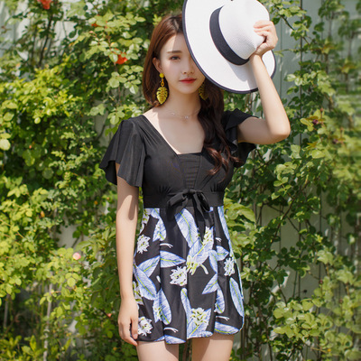 With sleeves Add fertilizer XL Swimsuit Middle and old age hot spring Swimsuit Skirt Cover the belly Boxer conservative mom Swimsuit