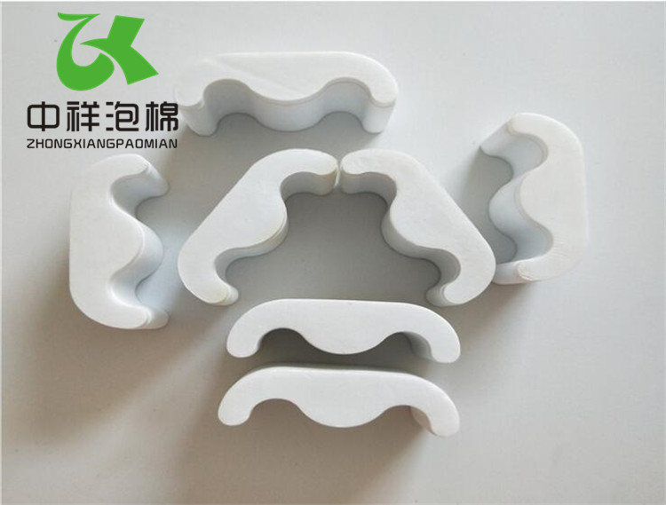 东莞中祥箱体软顶电子显示屏的防震护边PU发泡成型，PU聚氨酯长条