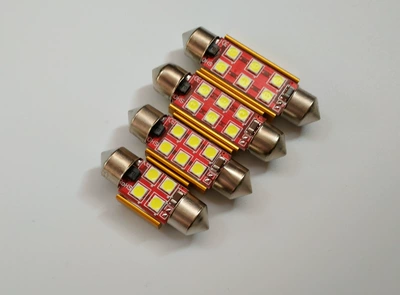 3030 Double-Pointed Lamp 6-Light Roof Lamp Constant Current Truck Car Interior Led Reading Light Bulb 12-24V Brake Light (Brake light)