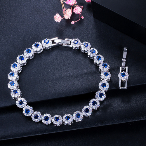 Alibaba Amazon Hot Selling European and American Fashion AAA Zirconia Bracelet Plated White Gold Jewelry Wholesale