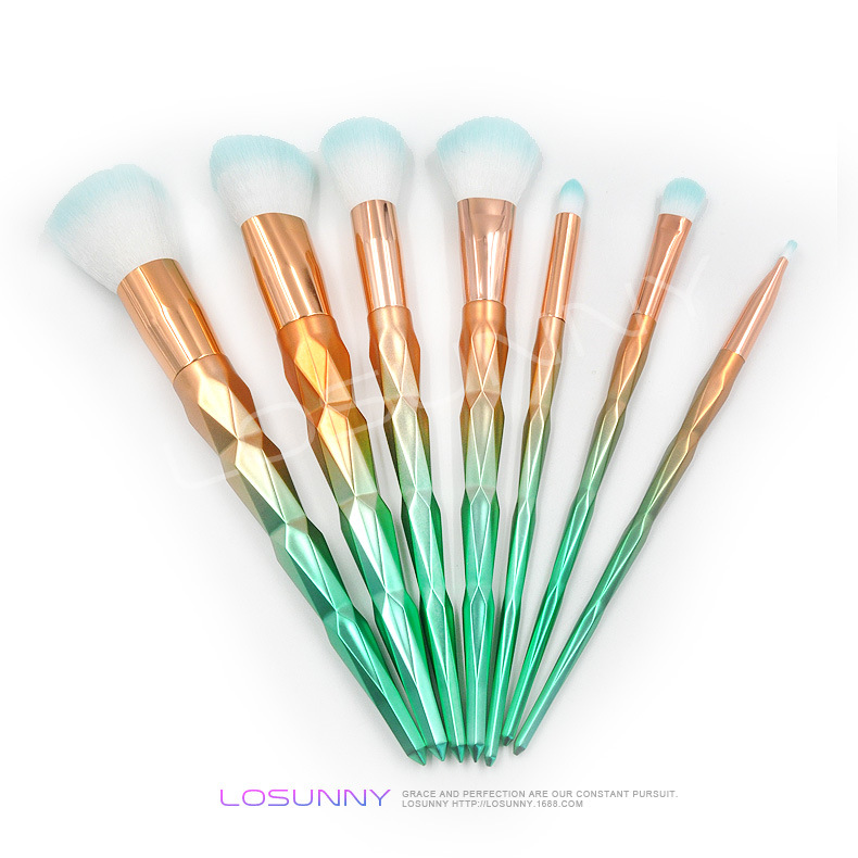 Makeup Brush Set Image 16