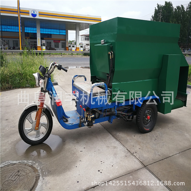 液压出来喂料机 宁都县第五代撒料车