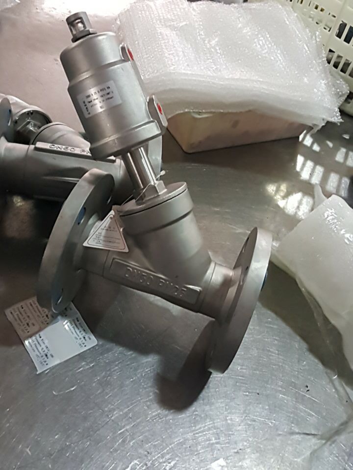 不锈钢快装角座阀 法兰气动角座阀