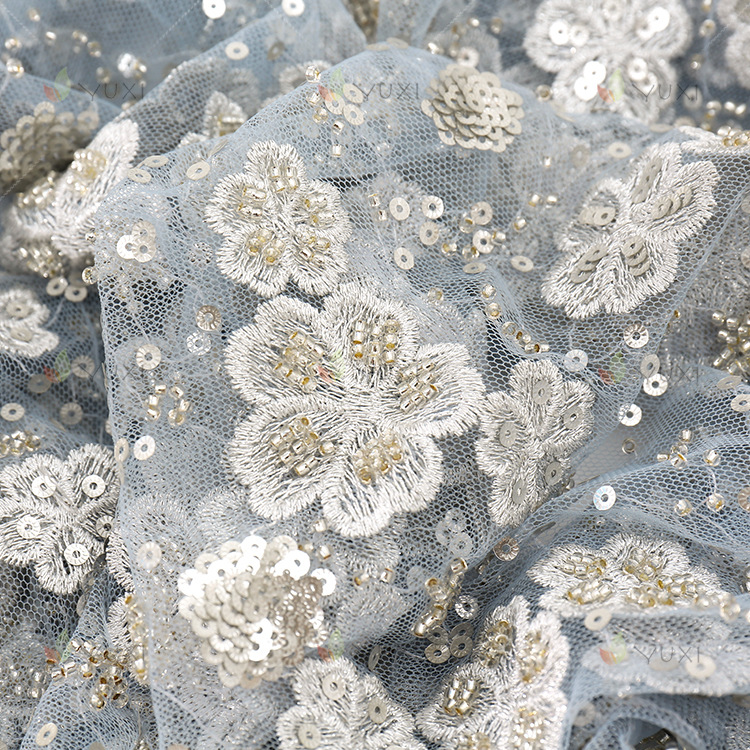 新款蕾丝雪纺网底珠片绣花面料 小米珠亮片布料 礼服包包绣花布料