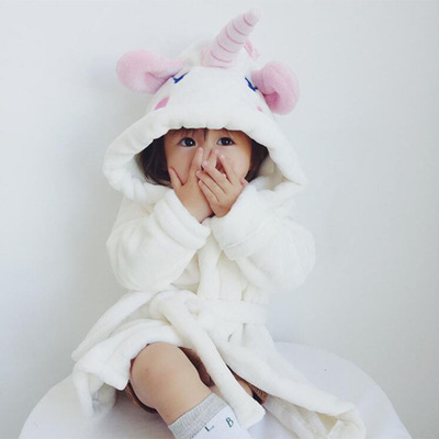 Flannel Bathrobe children Home Furnishings lovely baby unicorn children robe baby Bathrobe A generation of fat