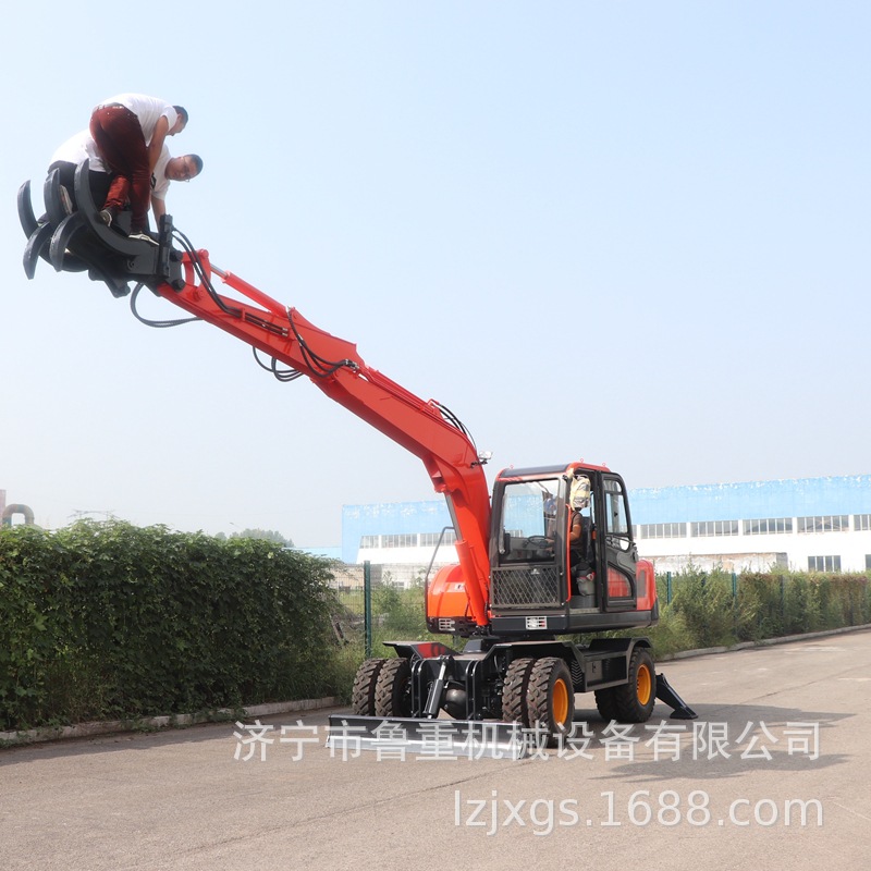 抓木机致富 先行 抓木机 夹木器 数量不多 售完为止