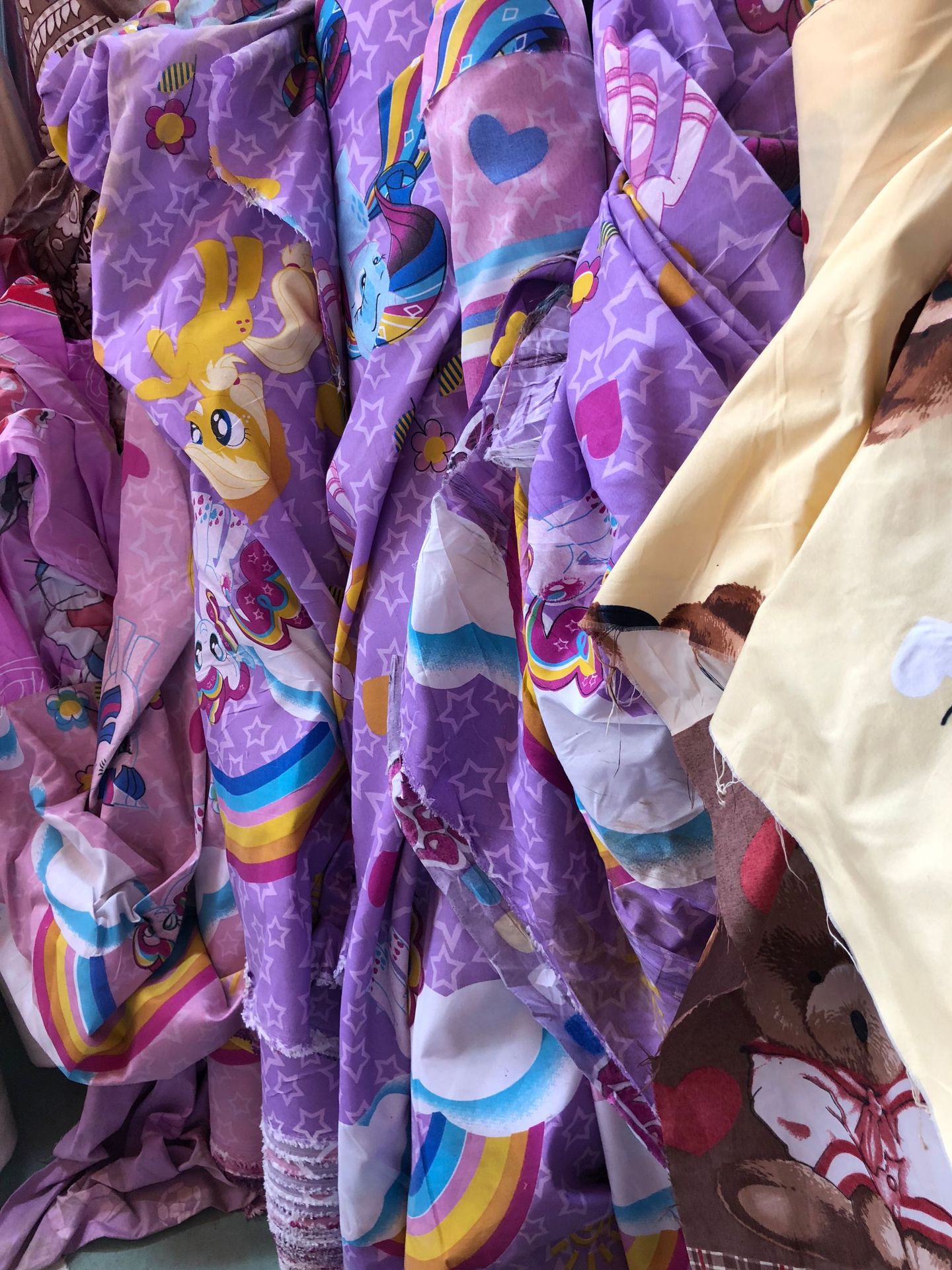 本厂 残布 次布处理 提花布 磨毛布 麂皮绒 春亚纺 色丁