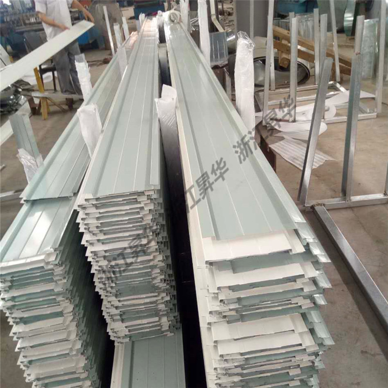 0.45厚白色厂房彩钢吊顶板 苏州徐州扬州加油站顶棚彩钢吊顶板