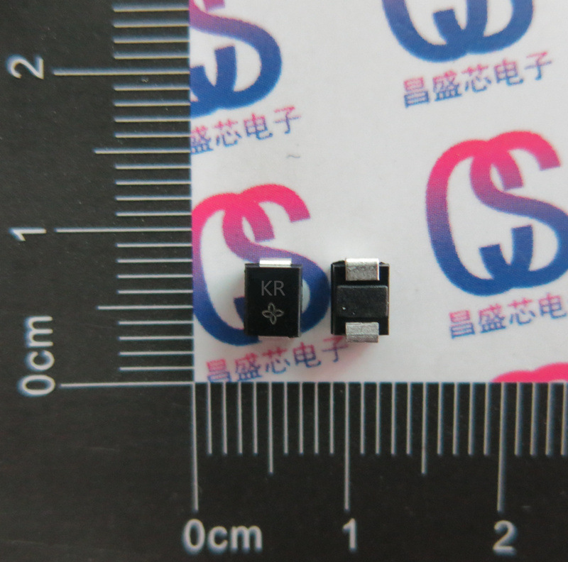 SMBJ8.0A 印字KR DO-214AA VISHAY 单向TVS瞬态二极管 全新原装