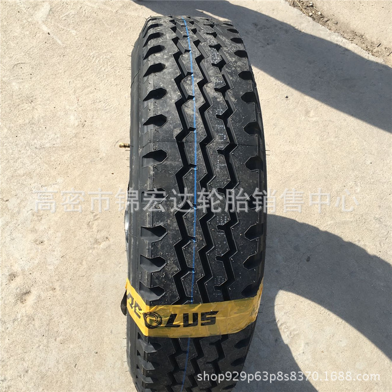 Supply Truck Tires 700R16 Truck Steel Wire 7.00R16 Tires