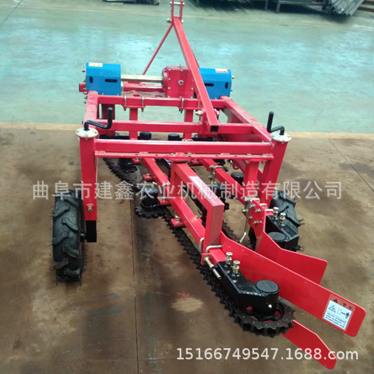 四轮收获花生机械 小型花生柴油联合收割机条铺花生收获机