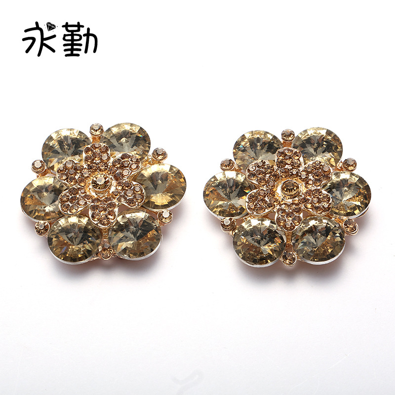 创意花形有脚纽扣风衣大衣袖口装饰扣电镀镶钻合金扣子现货批发