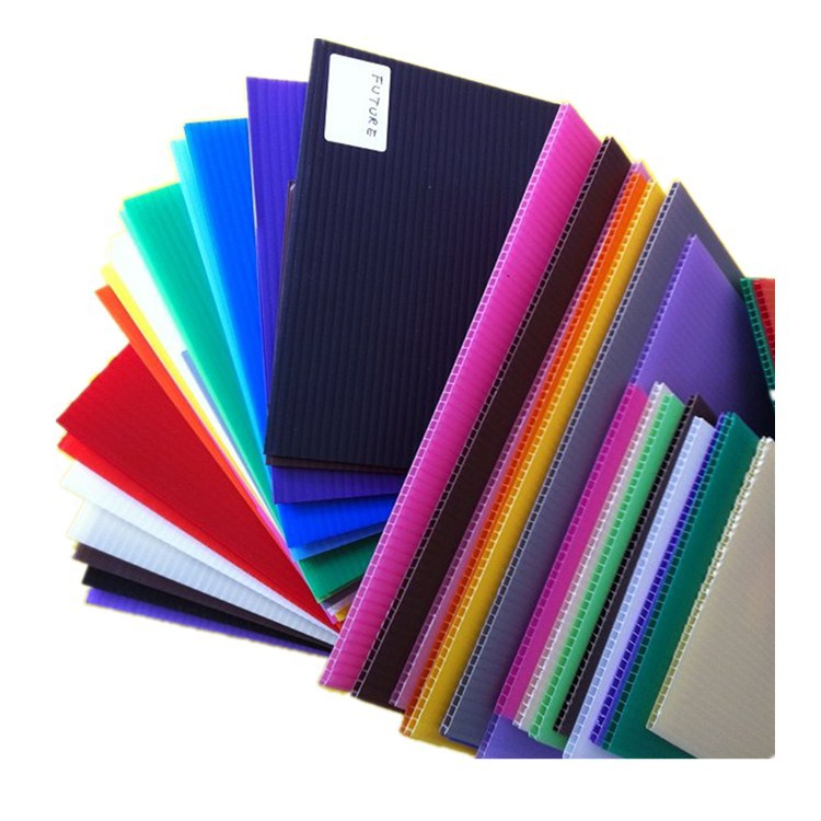 供应PP塑料彩色中空板 防潮万通板 塑料中空板 可定做加硬