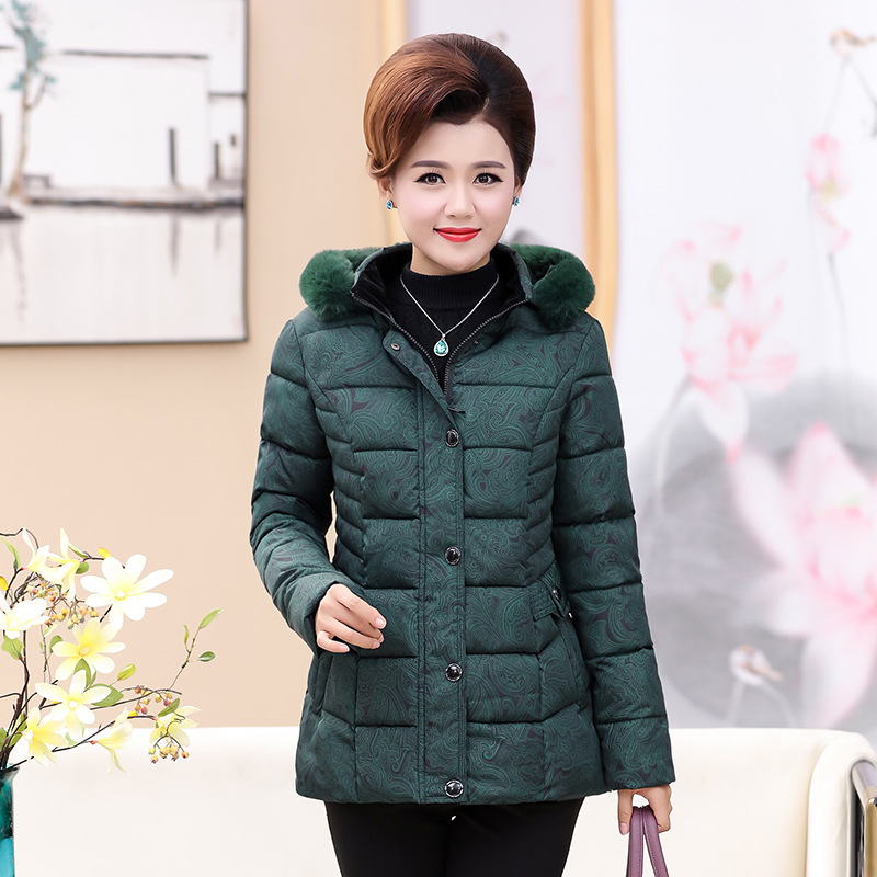 The 2018 Autumn/winter new women's cotton-padded coat (Korean version) slim and thickened medium and long plus-size mother's coat with down cotton