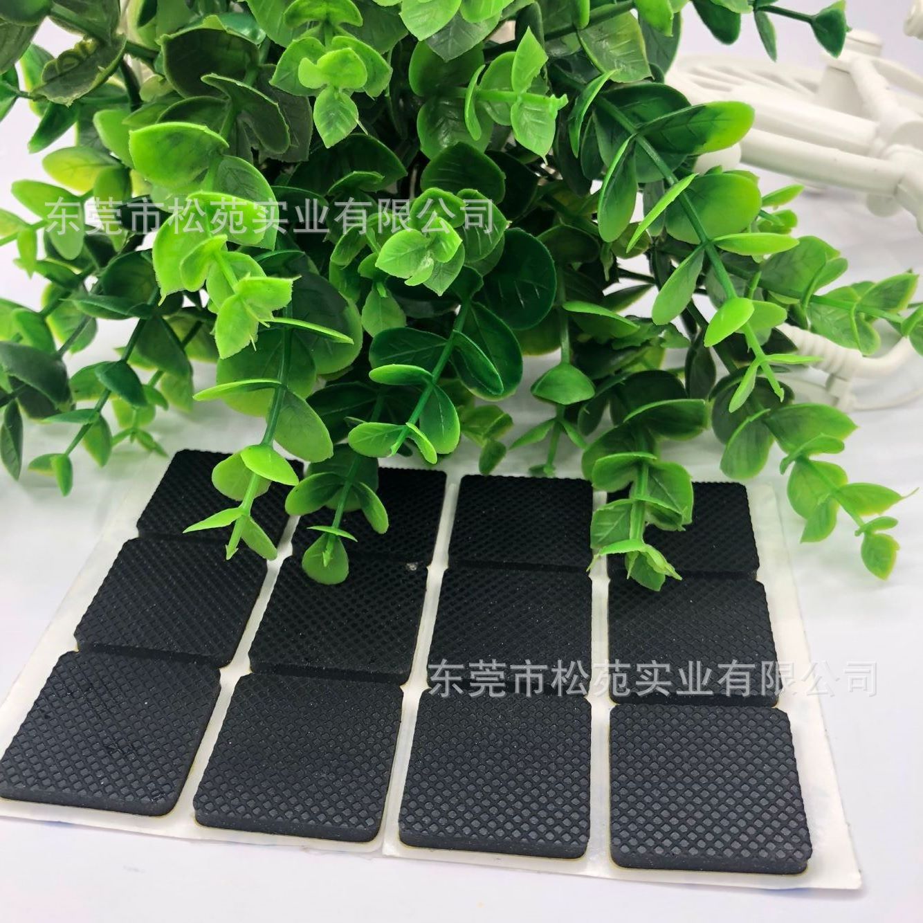 皮革纹硅胶垫背胶记忆海棉贴格纹橡胶垫皮纹网格垫片洗衣带背胶