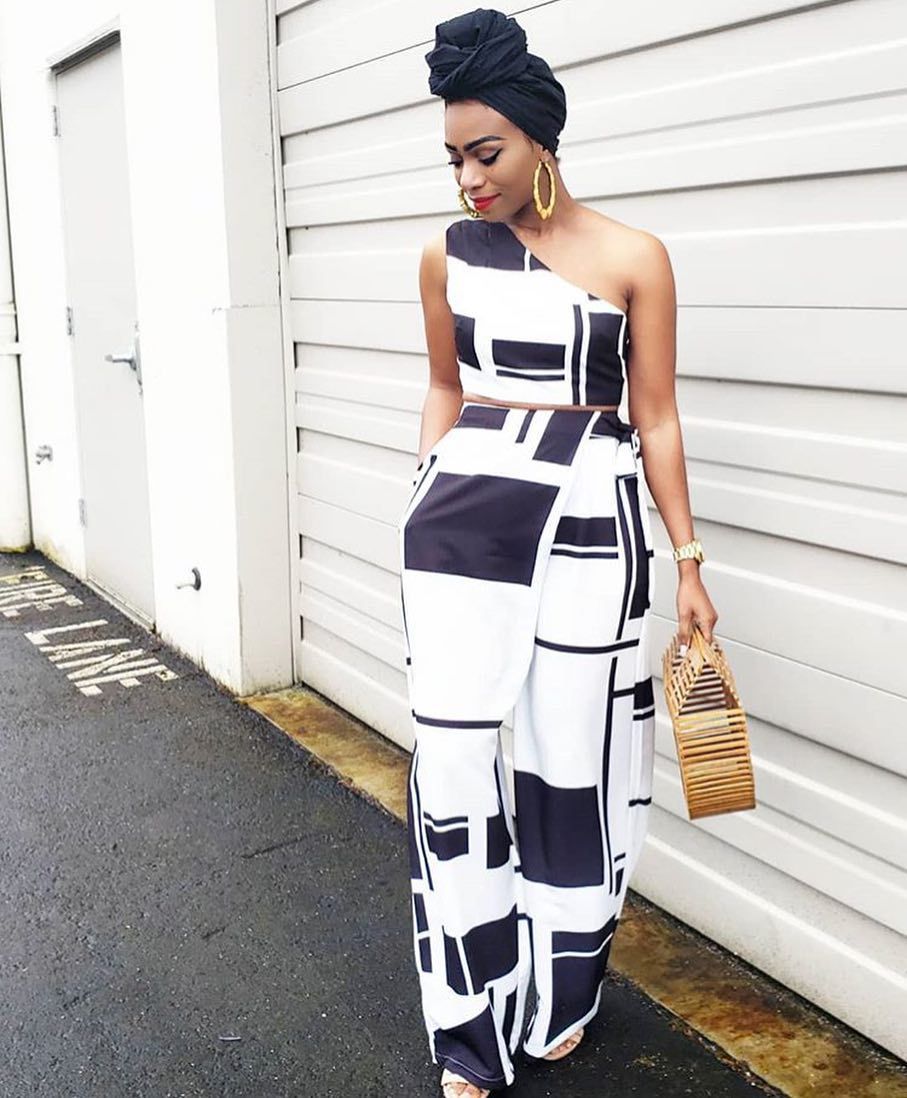 Costume femme VIGNIA en Lait de soie - Ref 3335221 Image 23