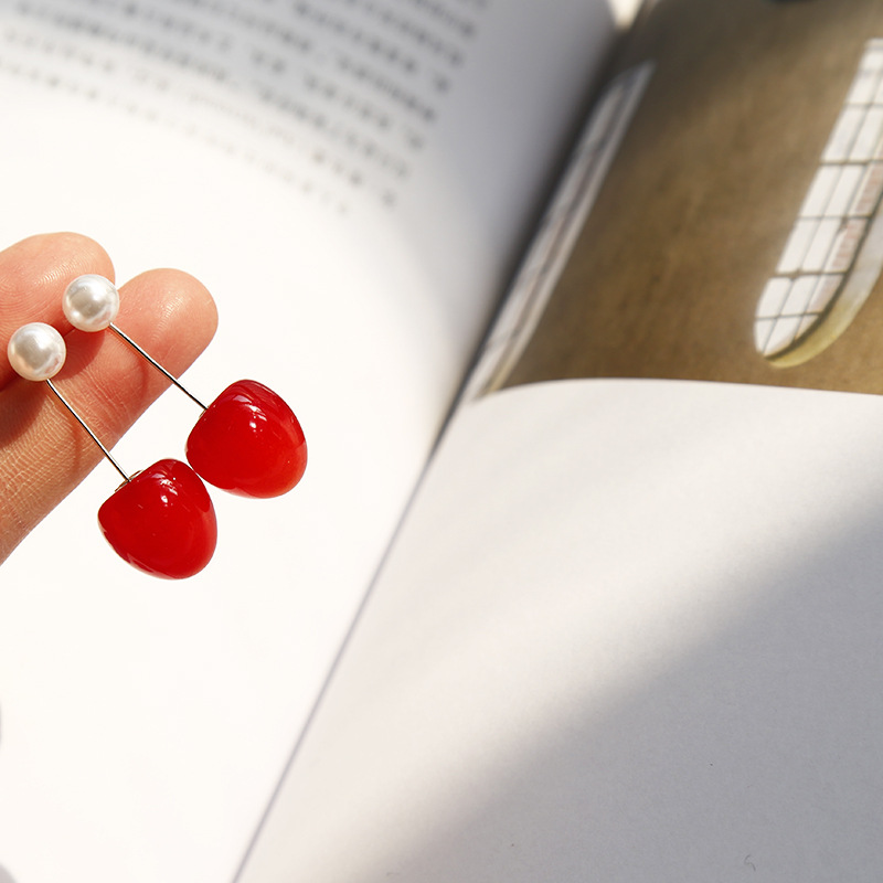 Banquet, Daily, Shopping Occasion Alloy, Resin Material 1 Pair Fashion Cherry Alloy Resin Plating Women's Earrings