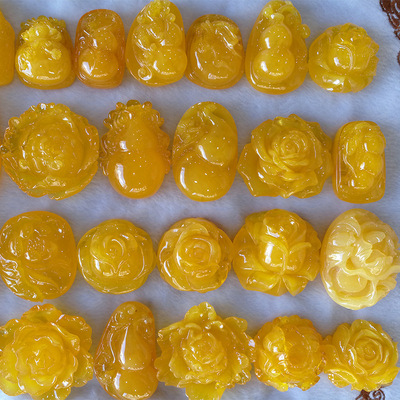 【廠家直銷】跑江湖展銷會直播二代琥珀蜜蠟吊墜挂件工藝禮品批發