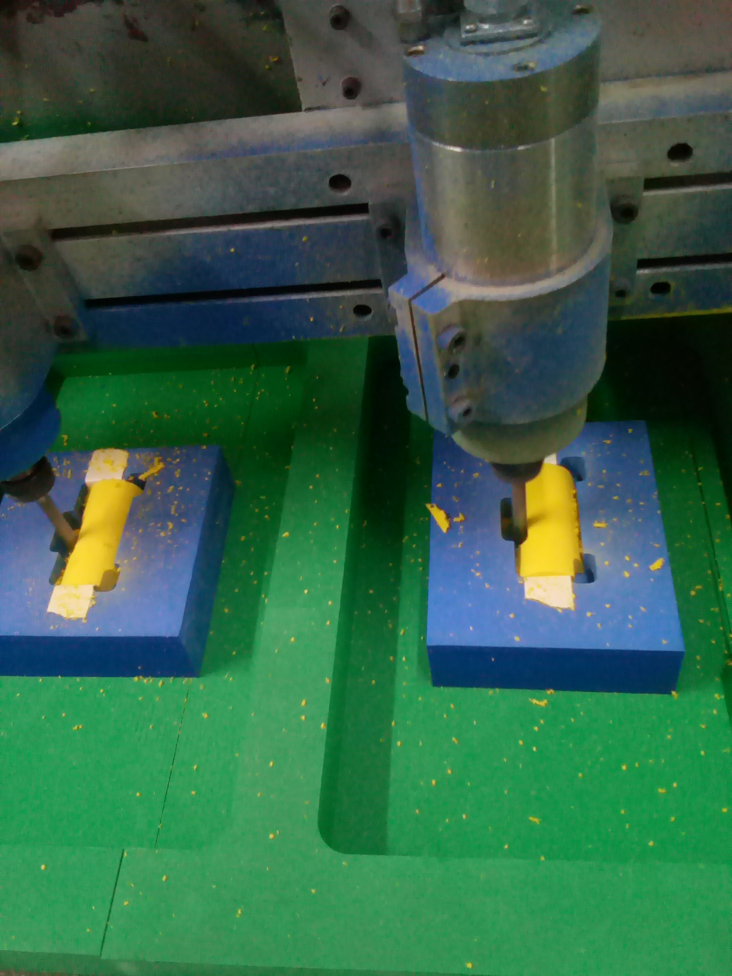 机箱雕刻泡绵包装托盘 泡棉雕刻卡槽 孔位 机械内部减震泡棉