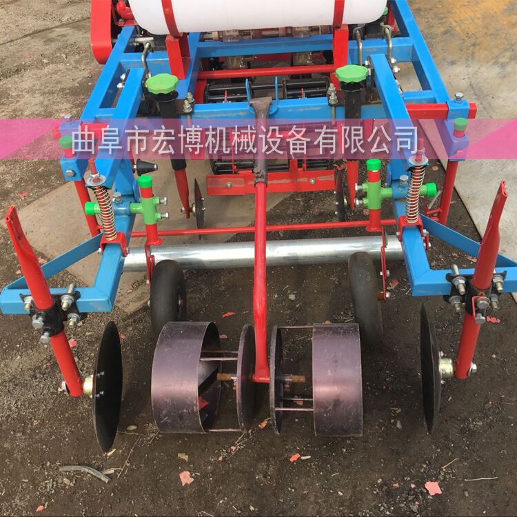 花生覆膜機(jī)