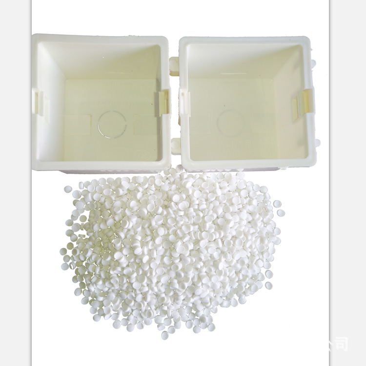 厂家直销大量供应PVC注塑硬料   管件/弯头颗粒 PVC粒料