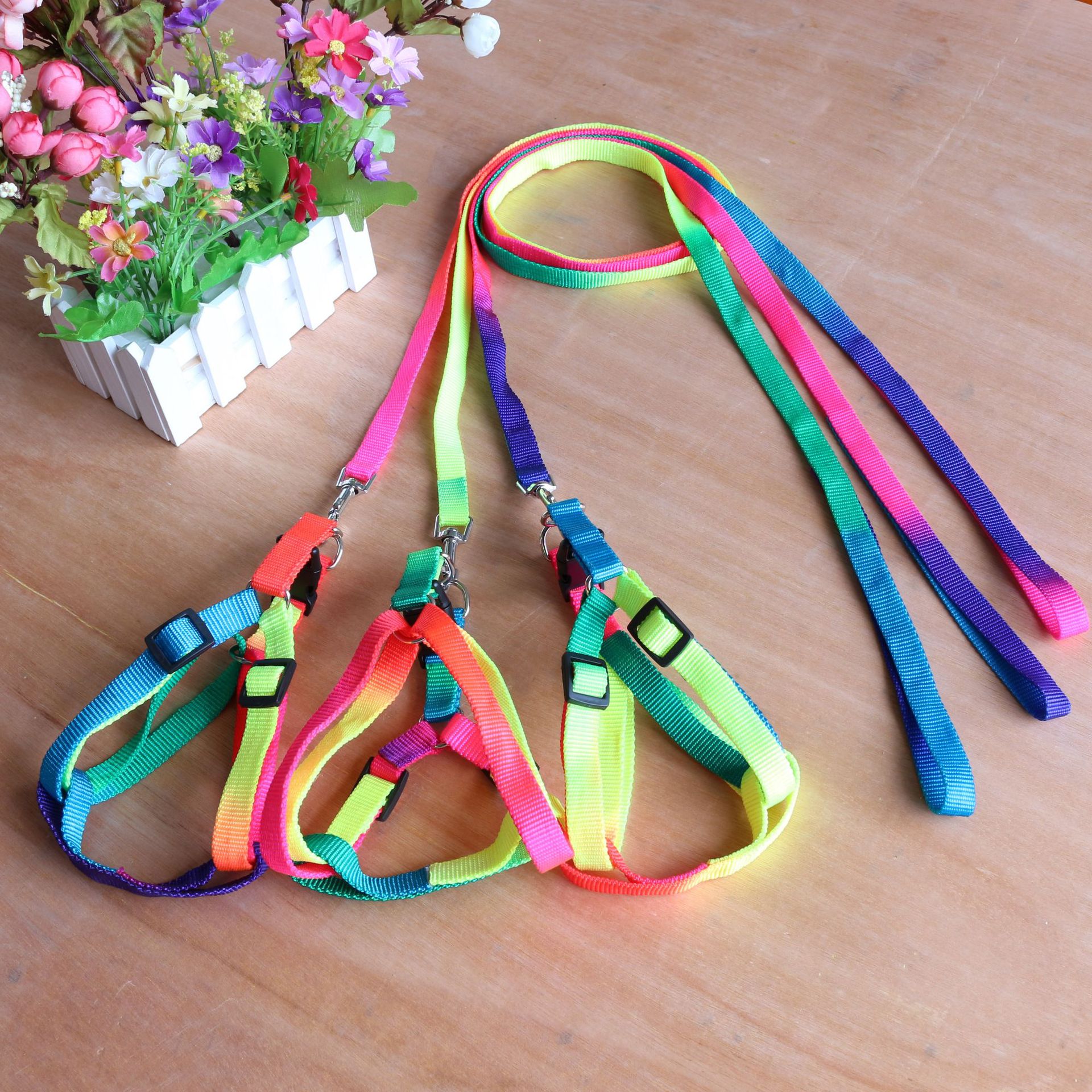 Pets Supplies Manufactor goods in stock wholesale Colorful Pets Chest back cover Dogs Traction rope Rainbow Dog chain straps