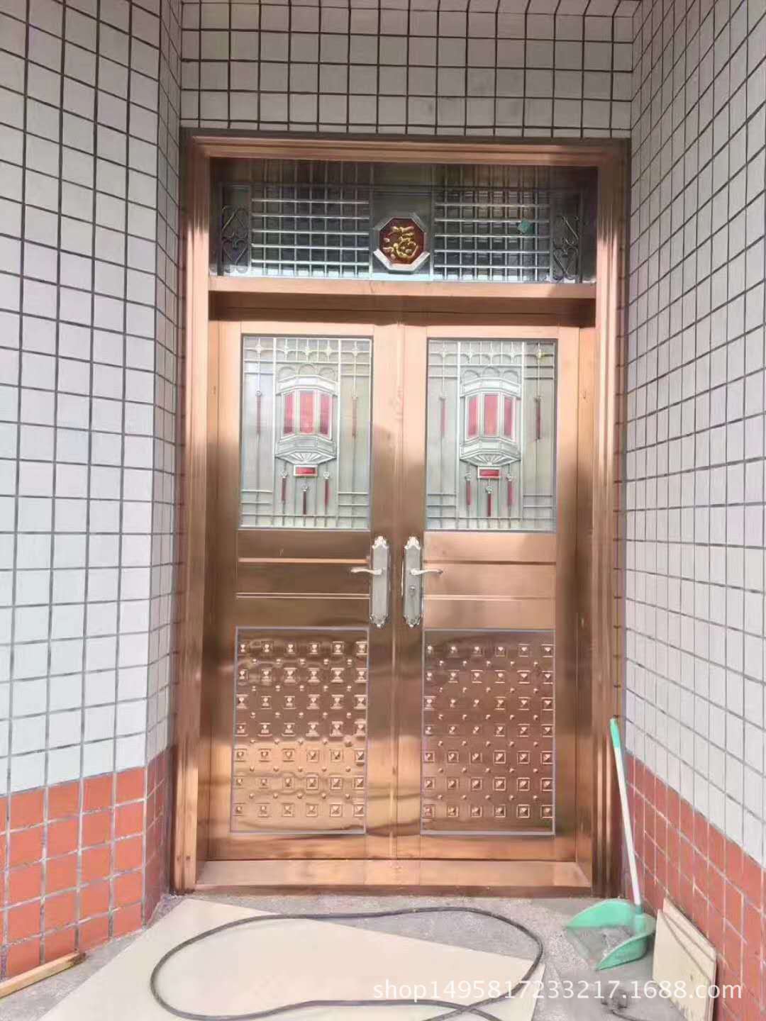 批发定 制 平开不锈钢门工装门 中式简约防盗门欧式古典不锈钢门-阿里巴巴