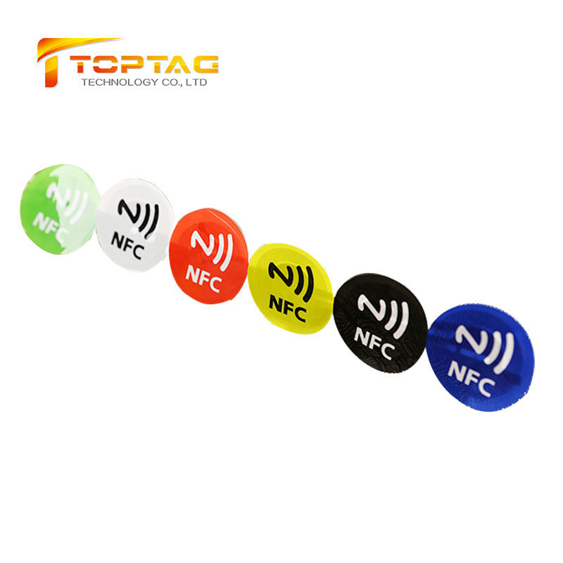 不干胶定制标签标贴纸印刷厂彩色透明PVC定做标签二维码标签批发