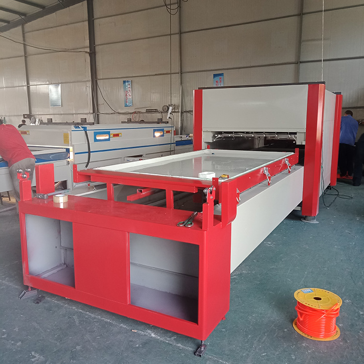 全自动免漆门真空吸塑机|凹凸曲面门板覆面机|立体吸塑效果好