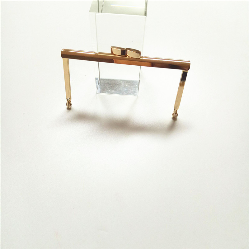 厂家供应 手袋五金配件 钱包五金夹条 驳脚密口夹  欢迎定制