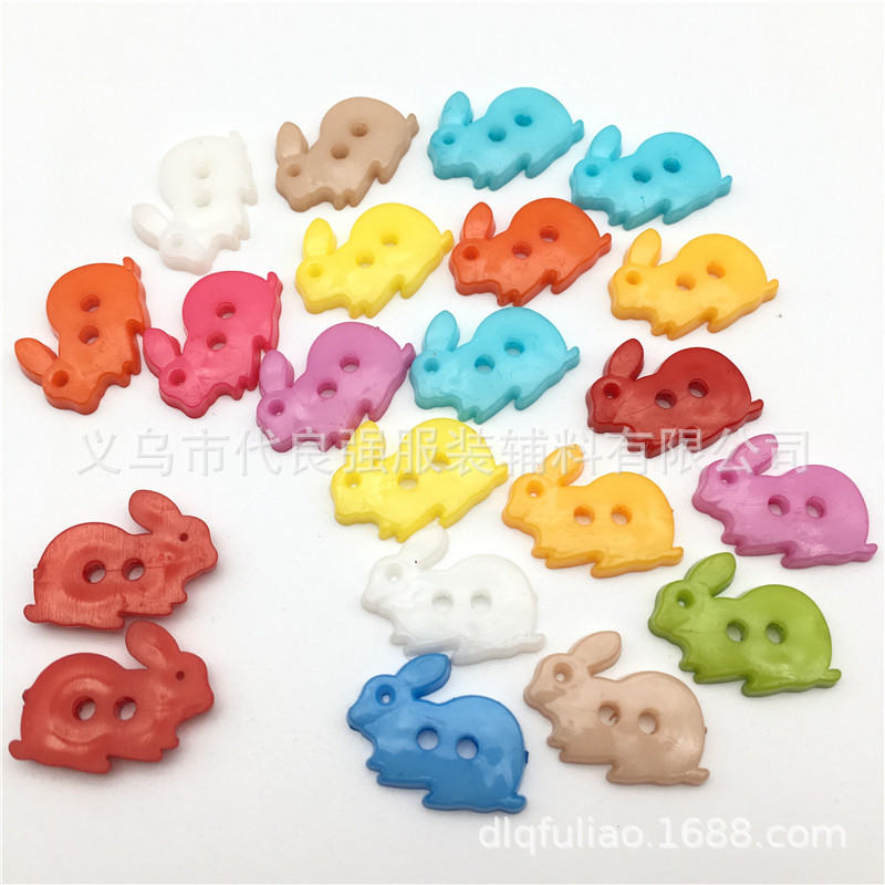 厂家现货供应彩色小白兔两眼塑料纽扣 糖果色可爱动物卡通纽扣