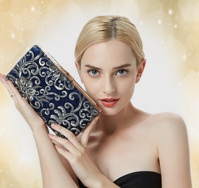 新品现货精美亮片花纹晚宴包时尚手拿包小方包金属链条包12070