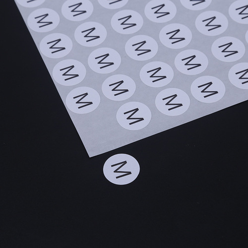 Clothing size label sticker size mark transparent black characters white bottom clothing shoes and hats size English SMLXL