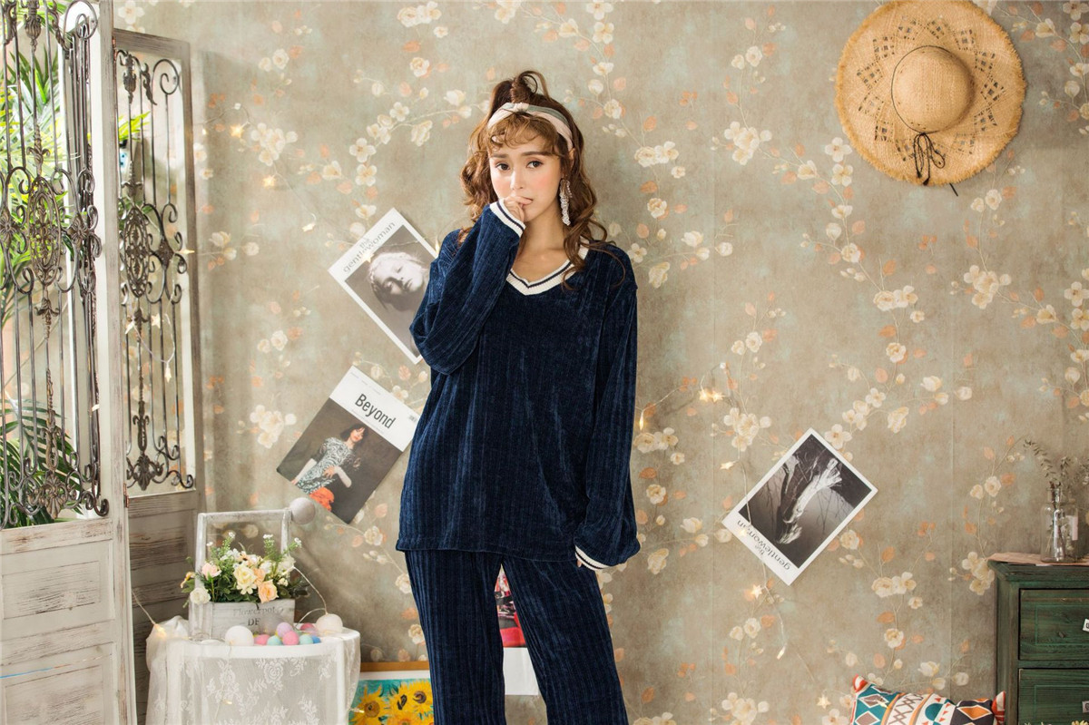 9379319608_1029500195