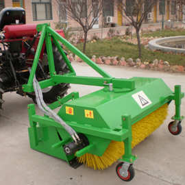 潍坊双伟XZT1500优质拖拉机钢刷路面清扫机 清扫机厂家直销