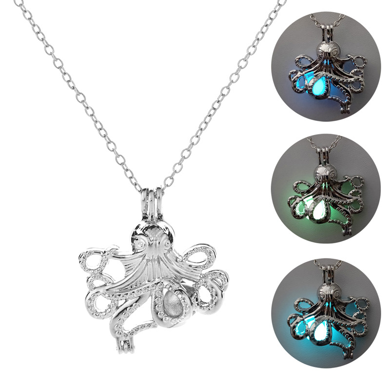 European And American Creative Multicolor Luminous Octopus Necklace display picture 4