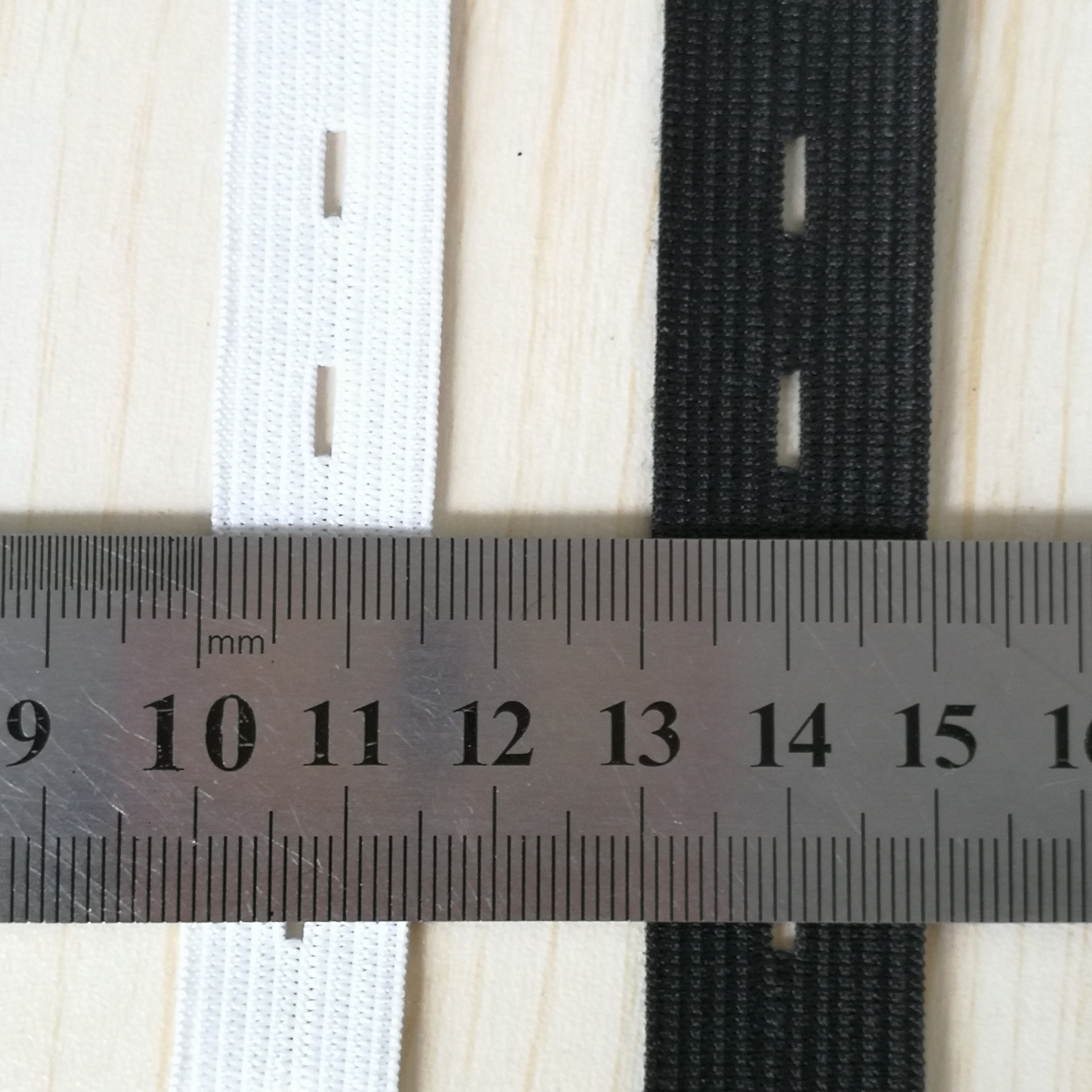 防护面罩带1.5cm 2.0cm 2.5cm黑白色可调节扣眼涤纶松紧带 可染色