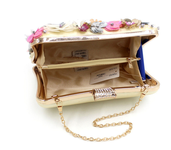 360g Weight Polyester Lining Material Magnetic Buckle Closure Type Single Shoulder Strap Strap Type Shoulder Bag, Evening Bag Bags Type Daily, Party Occasion Polyester Material Flower Pattern All Seasons Season Women'S Gender Fashion Style Square Shape Small Size Polyester Flower Square Clutch Evening Bag 4