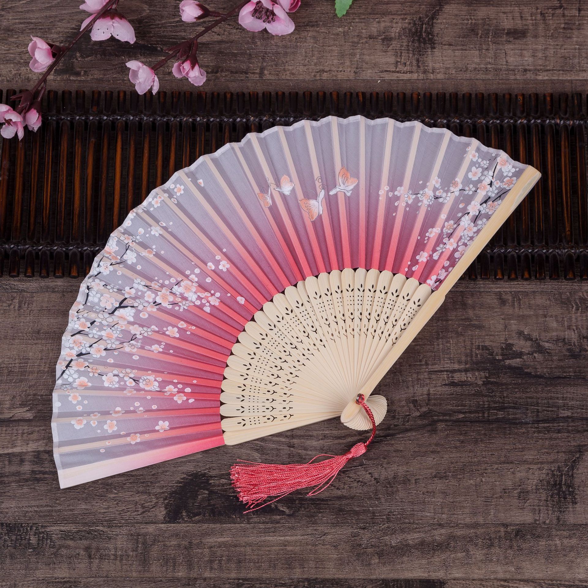 二青白骨红色面4蝶樱花