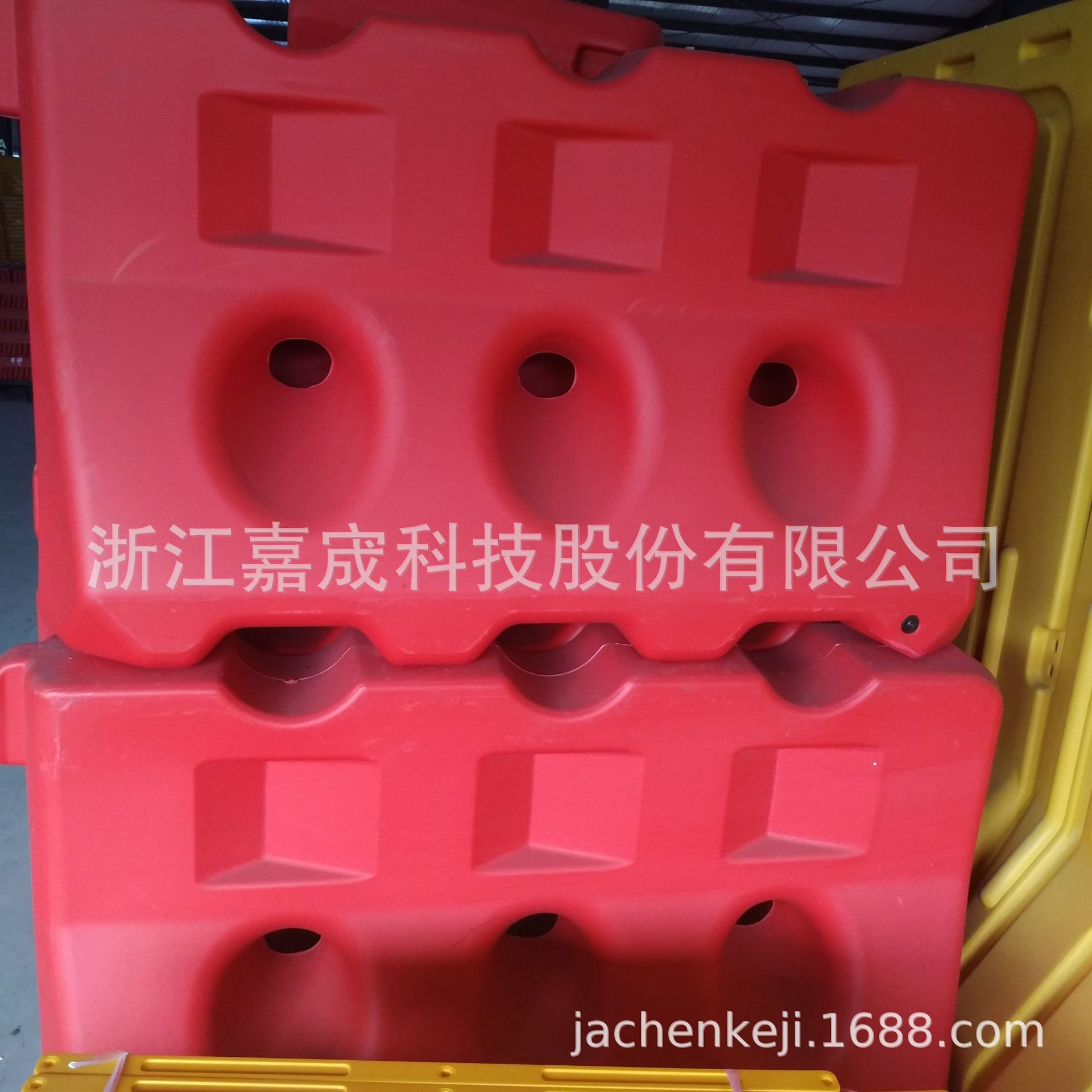 水马 防撞水马 围挡水马 三孔水马隔离墩塑料水马道路施工围挡