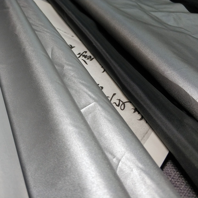 210T涂银布 1.7m加宽宽幅 雨伞布遮光布料 现货批发