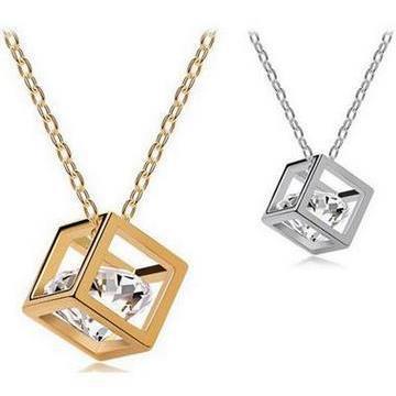 Korean Style Jewelry Three-dimensional Love Rubik's Cube Crystal Zircon Necklace Square Necklace Women's Clavicle Chain C058
