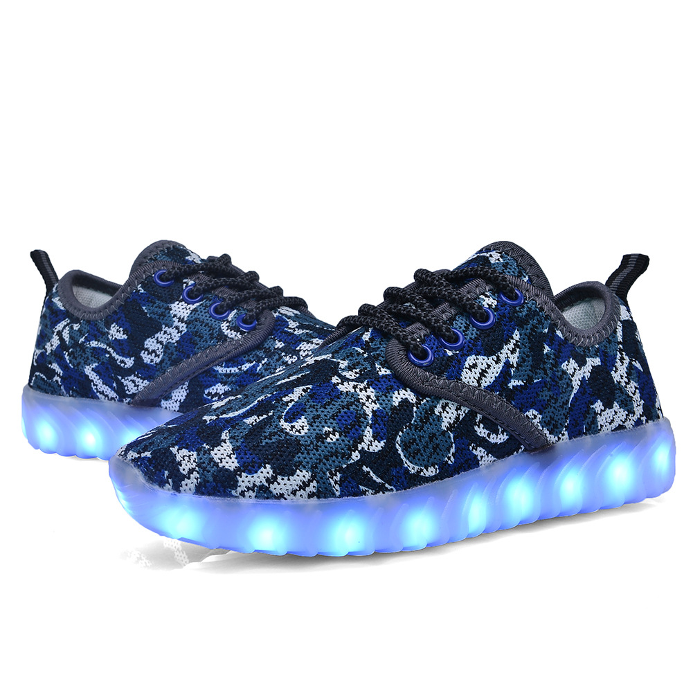 跨境爆品时尚迷彩亲子灯鞋 椰子灯鞋韩版运动板鞋LED发光鞋 