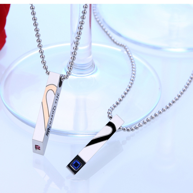 Heart Pendant Necklace Rose