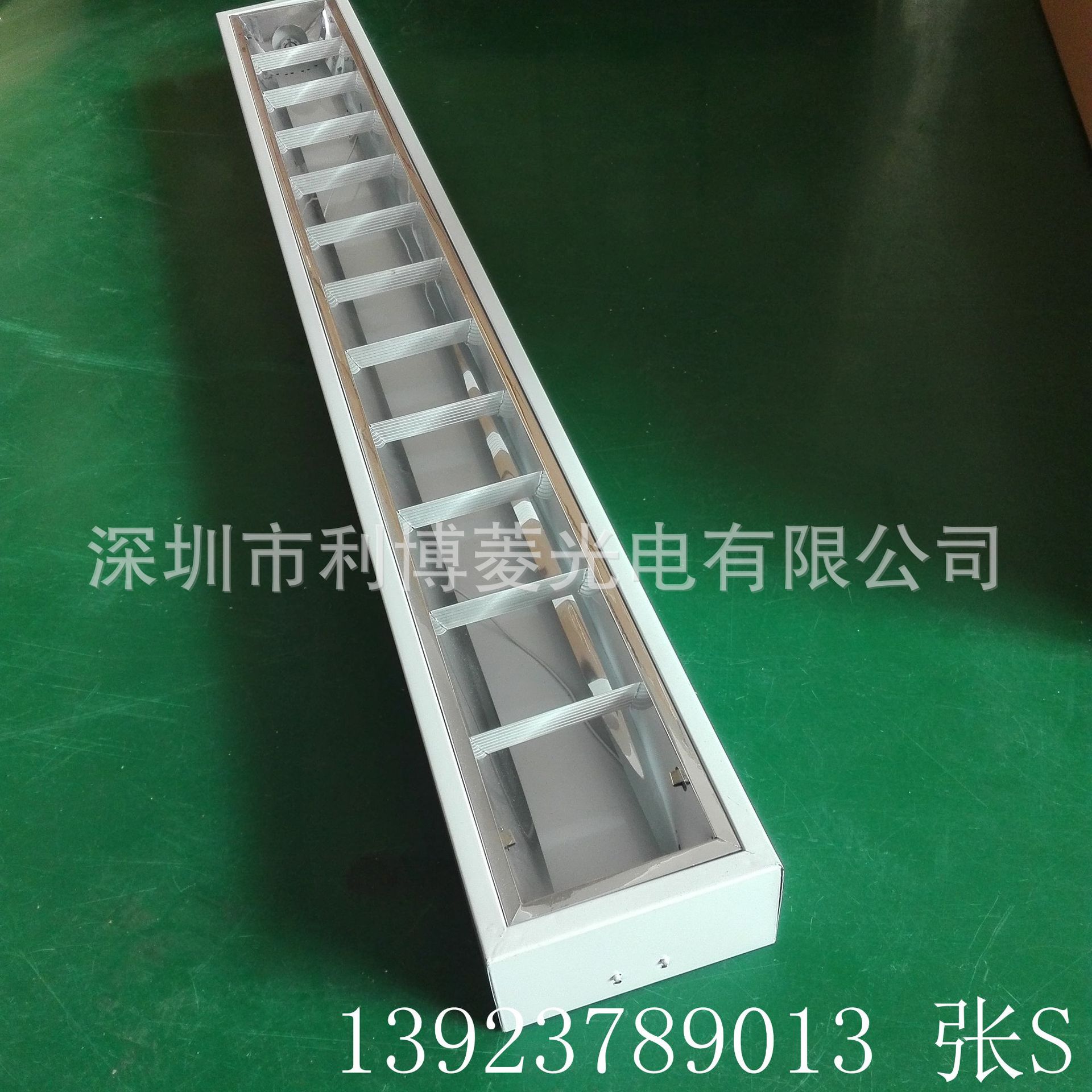 600*1200工程专用格栅应急灯t8嵌入式led格栅灯室内豪华型格栅灯-阿里巴巴