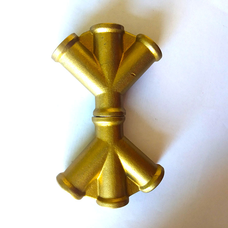 1/4 3/8 1/2W型四通内牙四通铜接头W型加厚厚体内牙四通 模具齐全