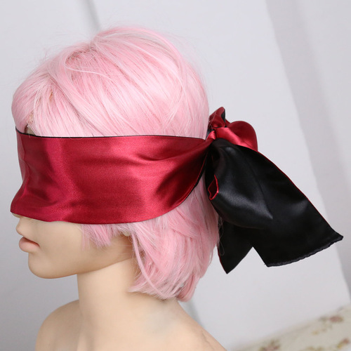 Manufacturer's simulated silk two-color eye mask, hot selling hand-tied satin red black bondage mask, flirting toy face covering
